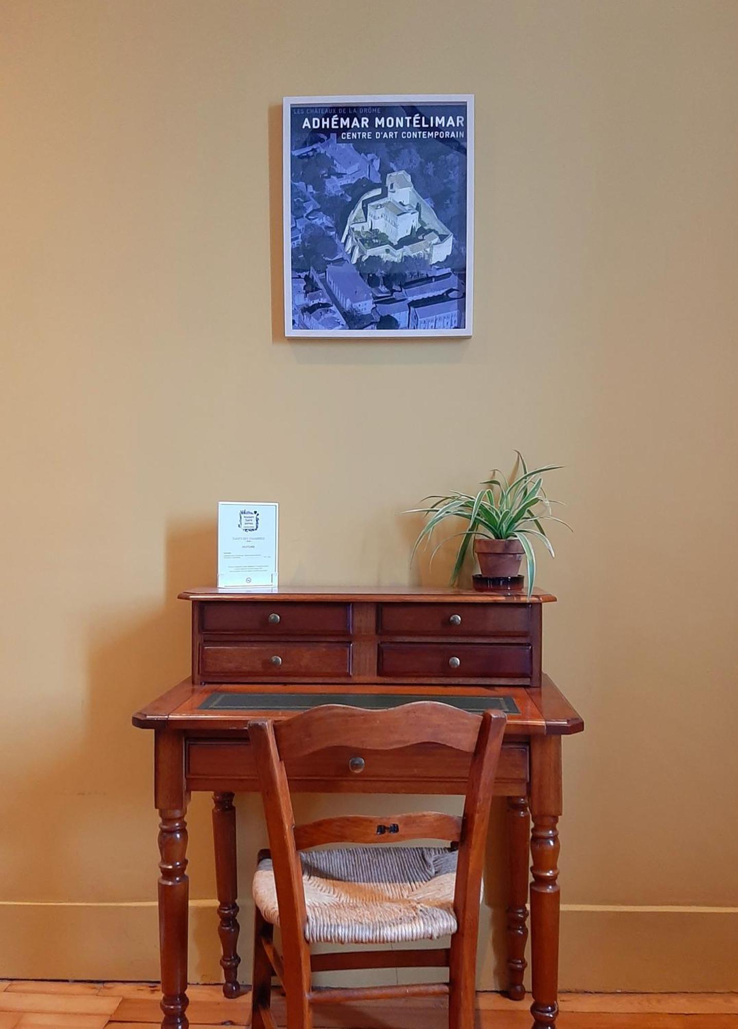 Maison Saint James Montélimar Kamer foto
